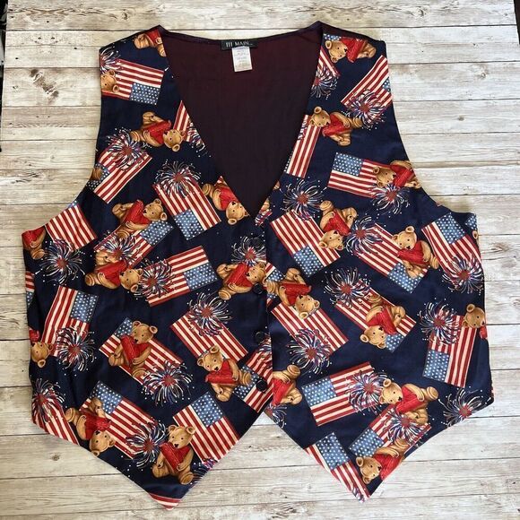 111 MAIN Vest Size 2X 4th Of July Teddy Bear USA American Flag Fireworks EUC - Picture 1 of 12